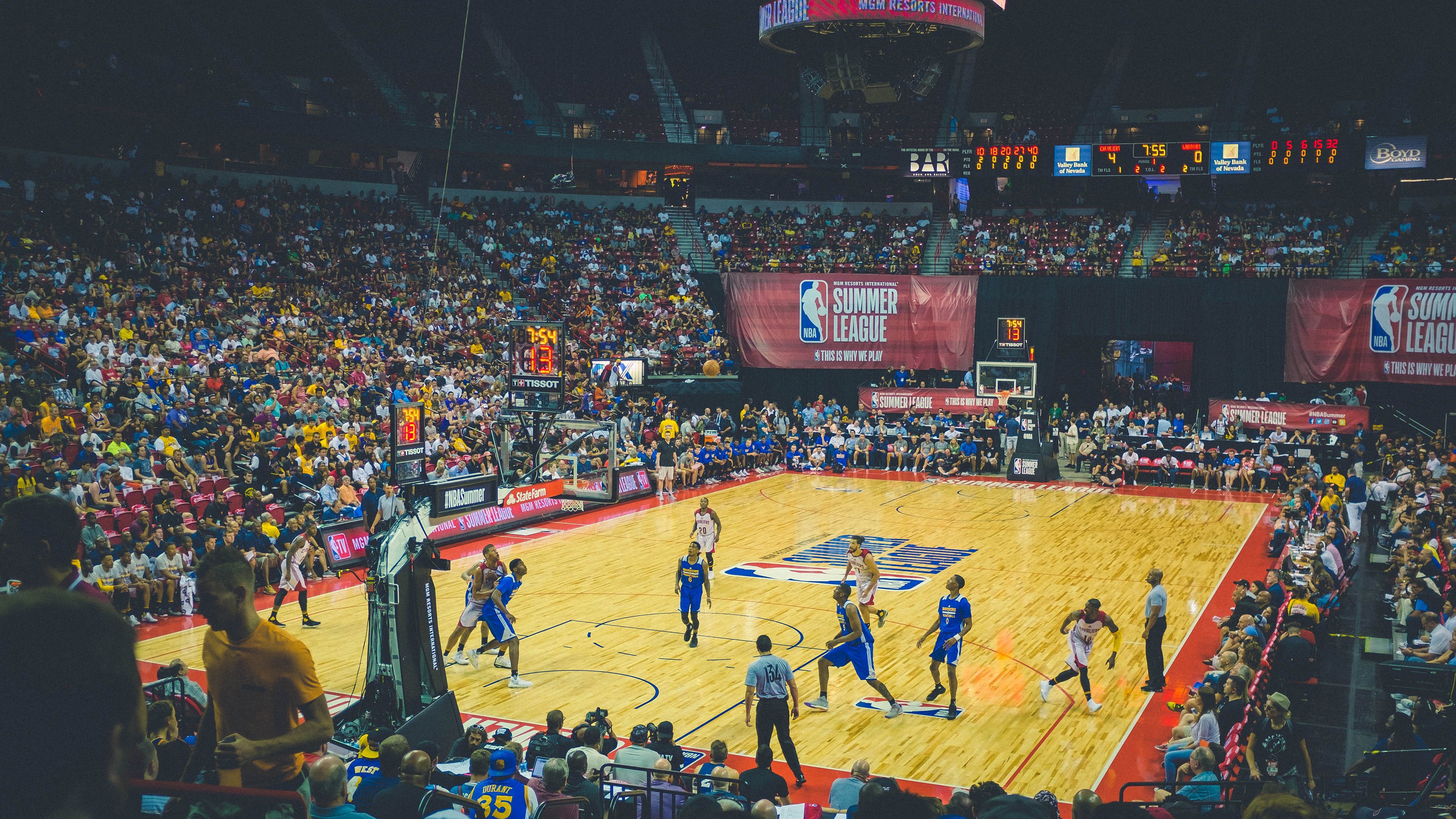 当欧冠决赛哨声为中国球队响起，如果雷霆与广东的跨界对决成为现实