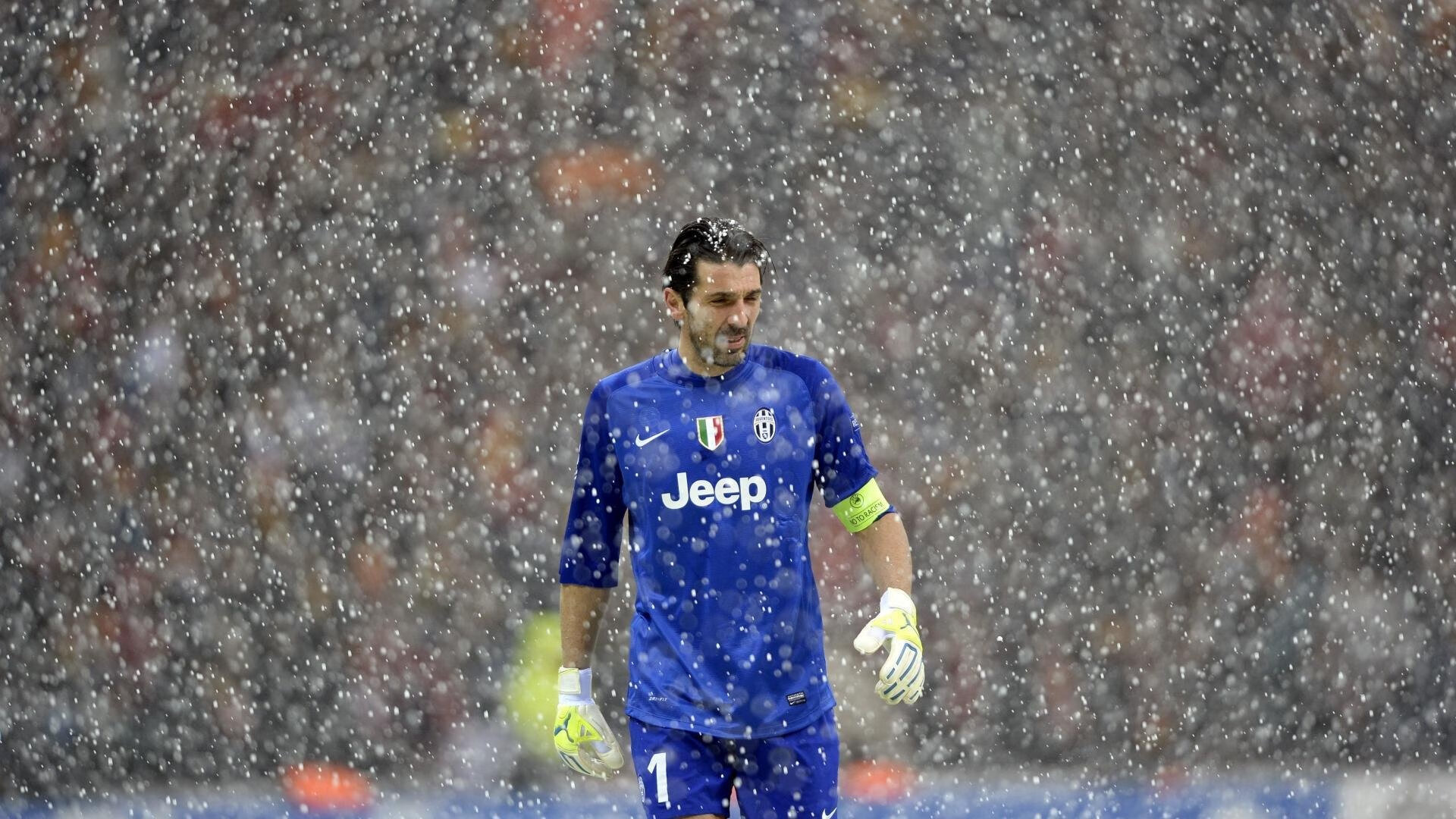 非洲雄狮咆哮！几内亚爆冷碾压西班牙，萨拉赫再显大场面先生本色